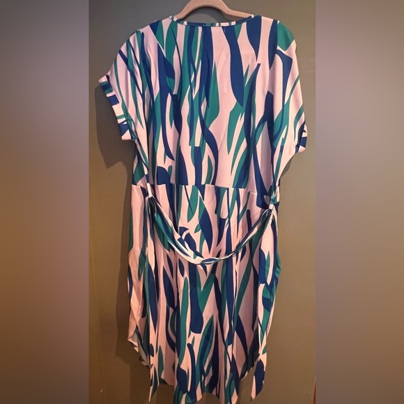 Temofon | XXL | Dress - Picture 3 of 3